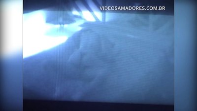 Tus txiv films tus poj niam fucking neeg zej zog thiab pom tias nws yog ib tug cuckold